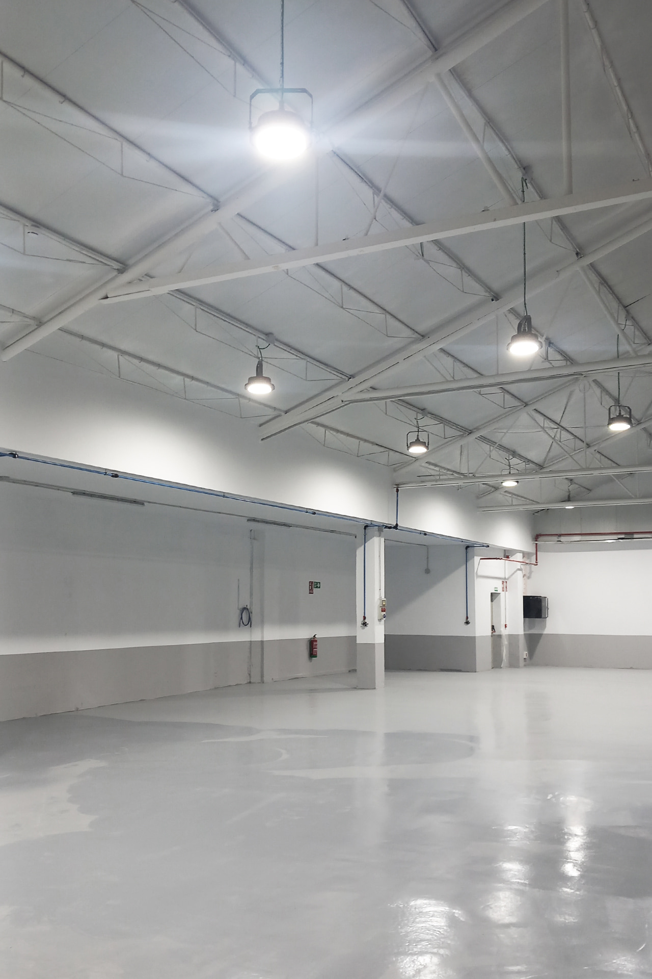 Nave de Pintura y Aparcamiento en Alcorcón